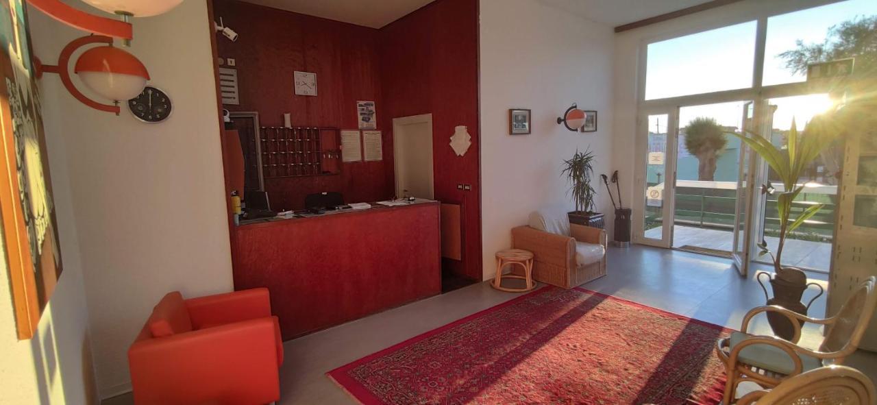 מארוטה Hotel Internazionale מראה חיצוני תמונה